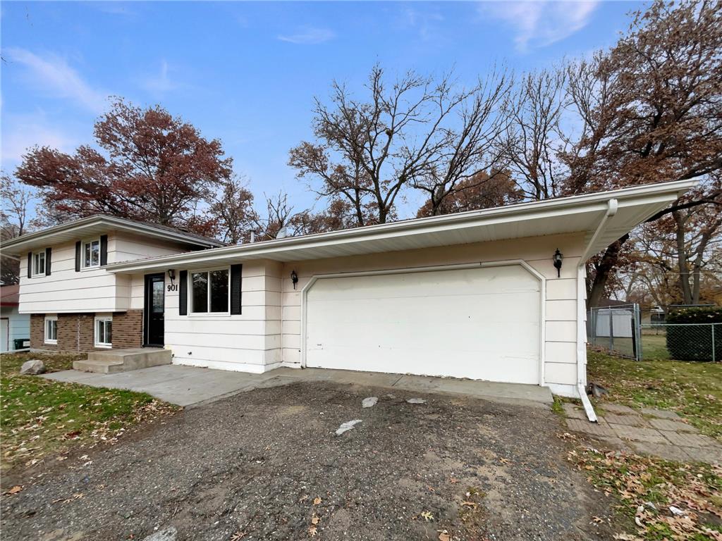 901 Oak Ridge Point NE Blaine MN 55434 6822984 image12