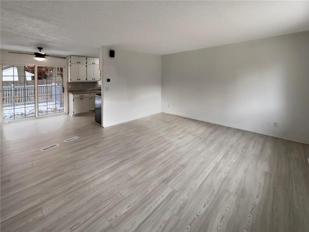 901 Oak Ridge Point NE Blaine MN 55434 6822984 image13