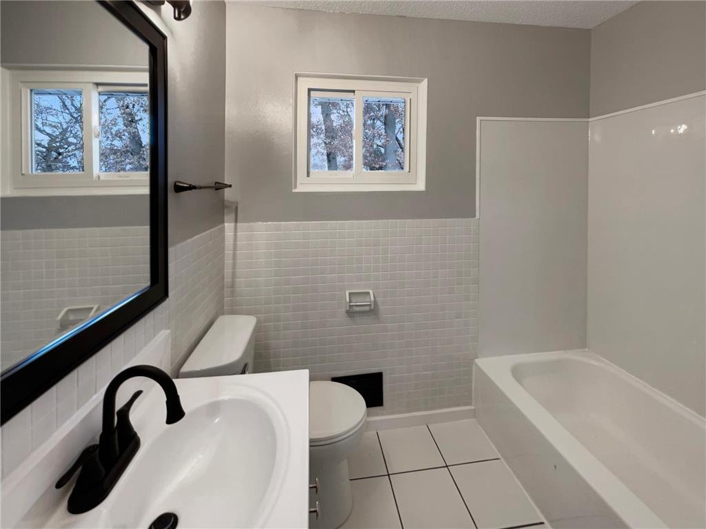 901 Oak Ridge Point NE Blaine MN 55434 6822984 image6