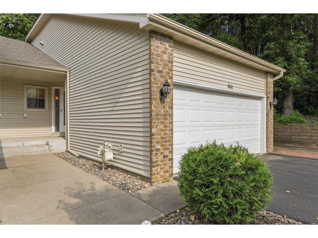 901 Oakwood Heights Circle #7 Eagan MN 55123 7112714 image2