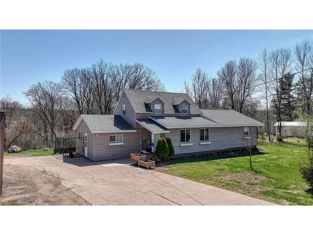 901 Riverside Drive Cornell WI 54732 7017311 image1