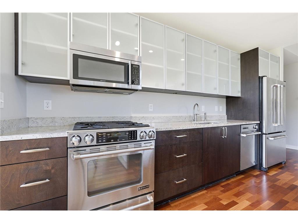 901 S 2nd Street #201 Minneapolis MN 55415 7110989 image19