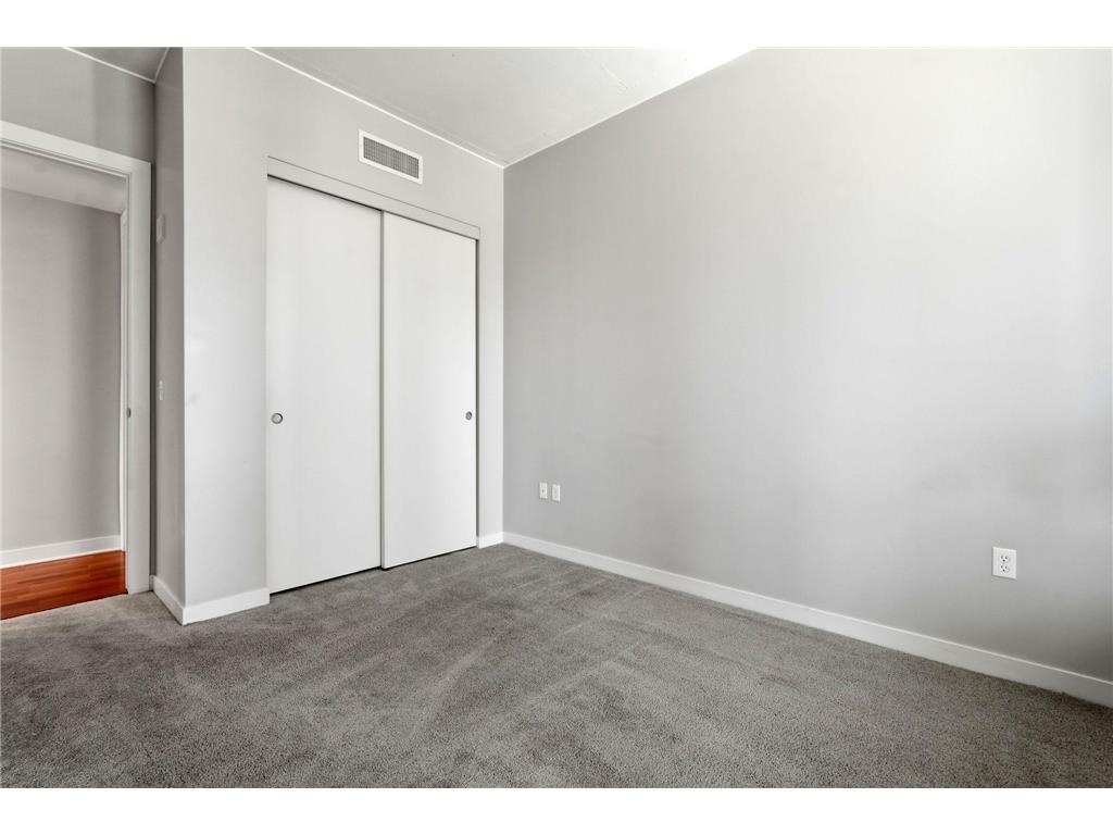 901 S 2nd Street #201 Minneapolis MN 55415 7110989 image24