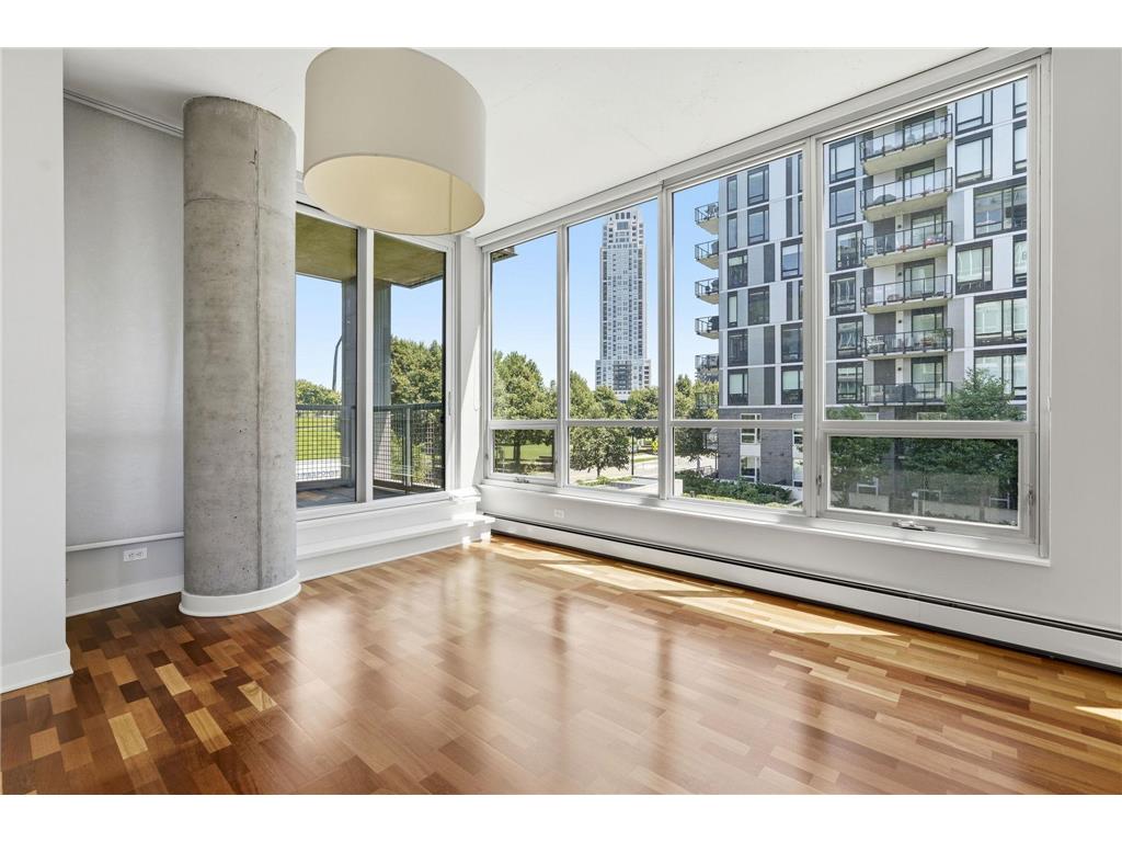 901 S 2nd Street #201 Minneapolis MN 55415 7110989 image3