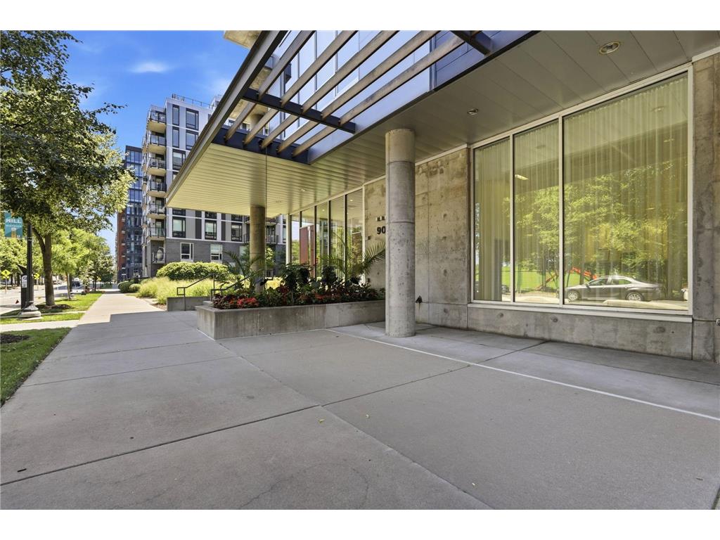 901 S 2nd Street #201 Minneapolis MN 55415 7110989 image44