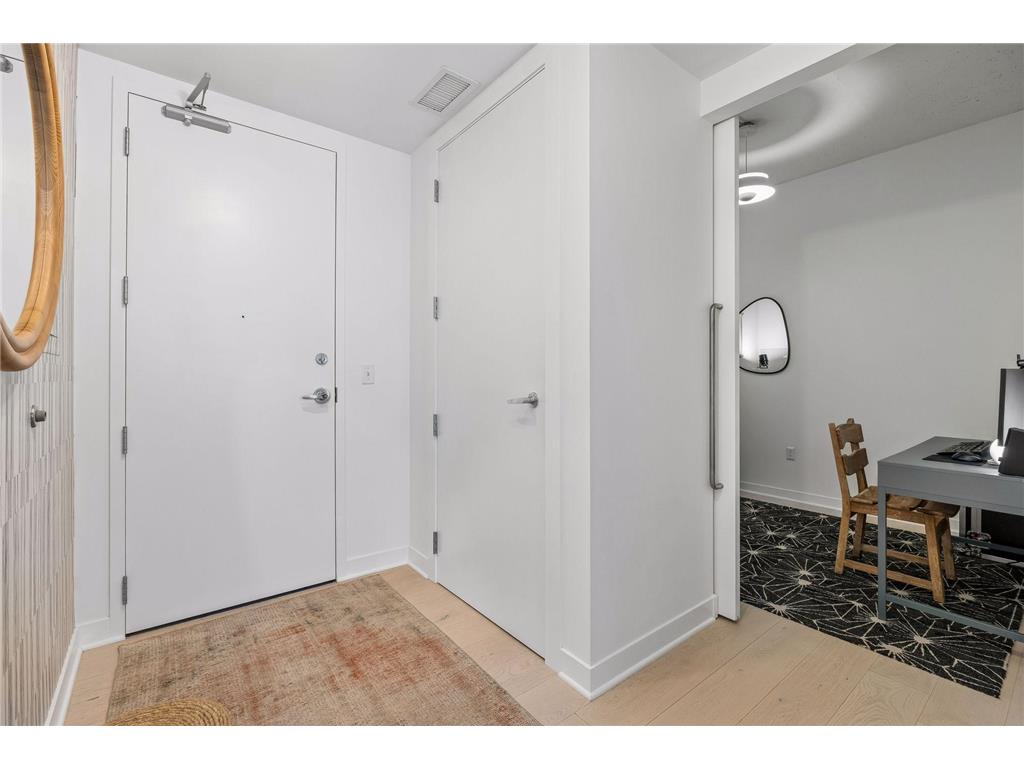 901 S 2nd Street #205 Minneapolis MN 55415 7082934 image31