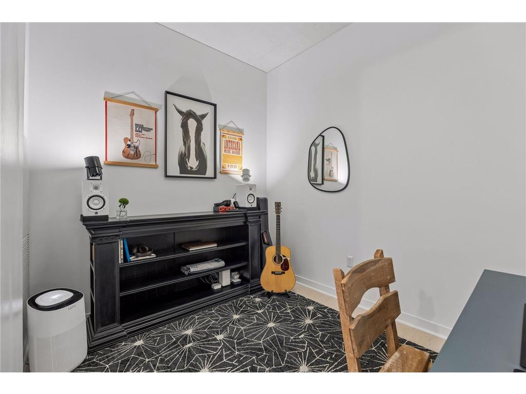 901 S 2nd Street #205 Minneapolis MN 55415 7082934 image32