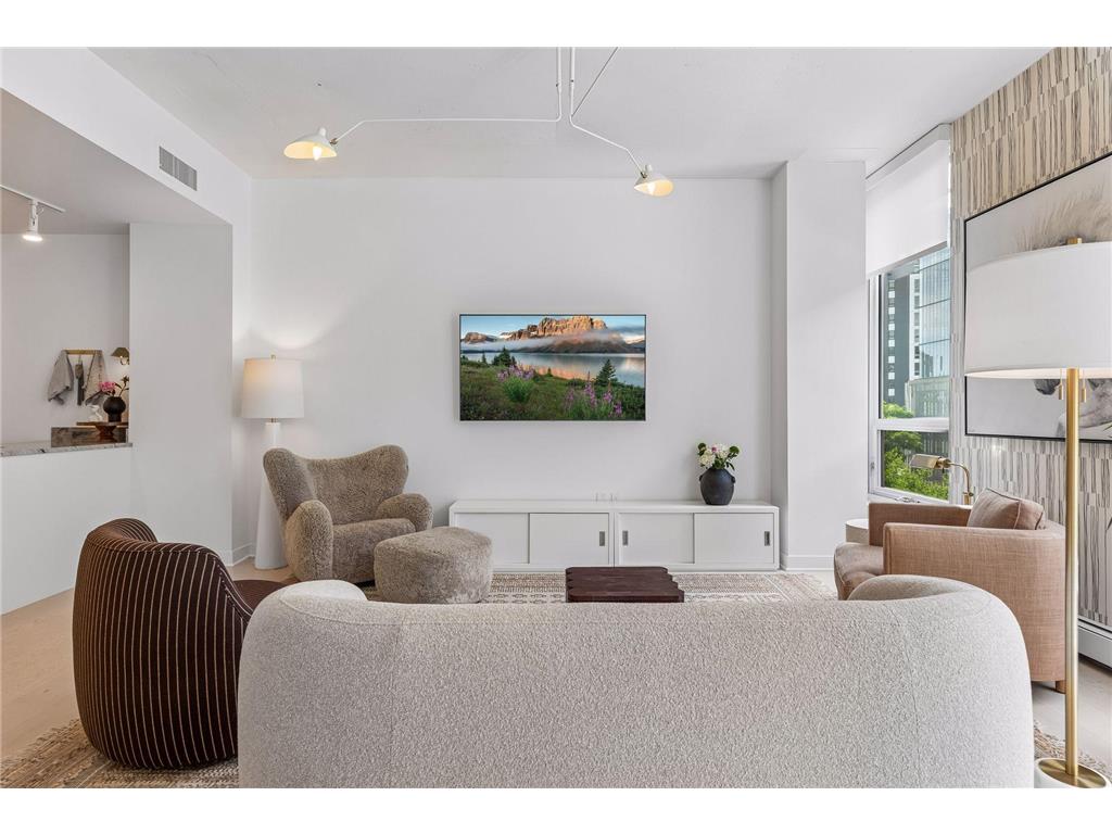 901 S 2nd Street #205 Minneapolis MN 55415 7082934 image5