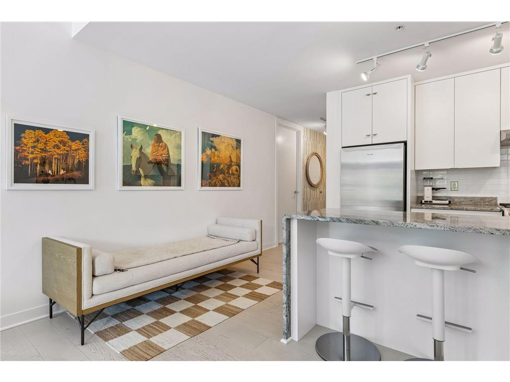 901 S 2nd Street #205 Minneapolis MN 55415 7082934 image9