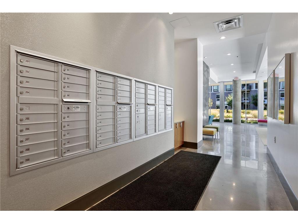 901 S 2nd Street #401 Minneapolis MN 55415 7039019 image30