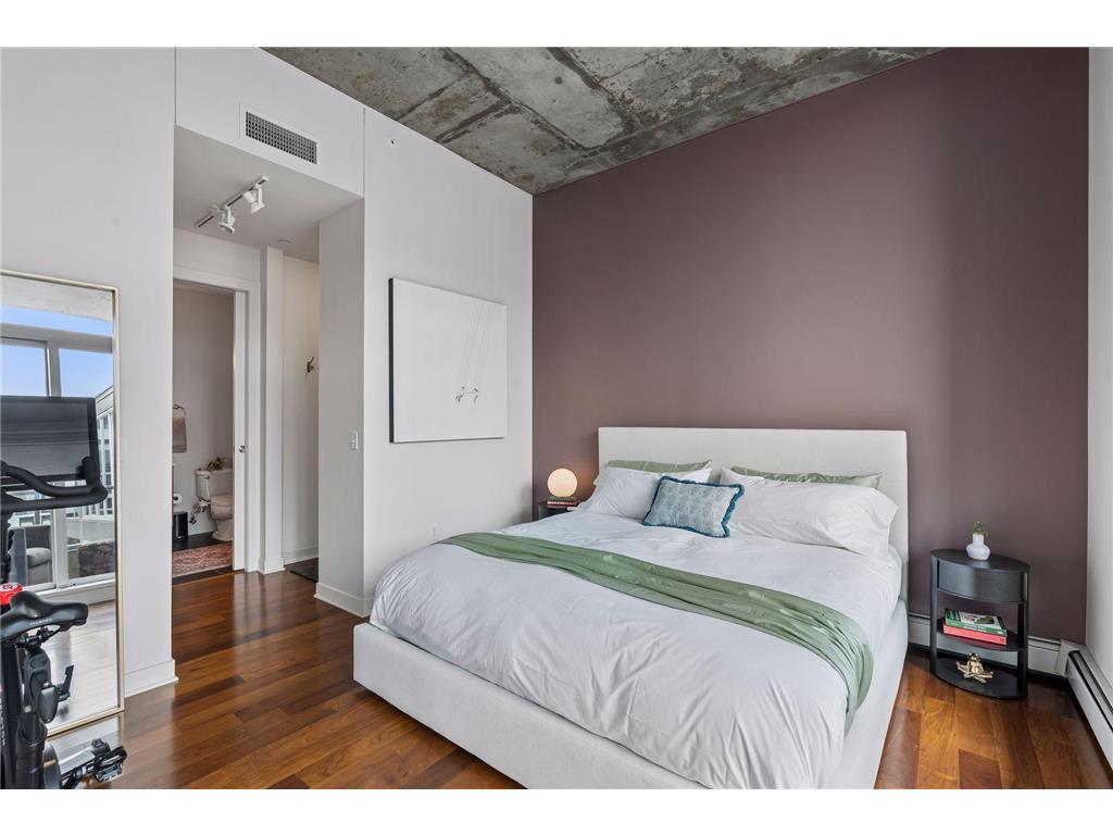 901 S 2nd Street #905 Minneapolis MN 55415 7087377 image16