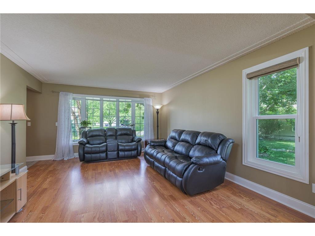 901 Southwind Drive Burnsville MN 55306 7084186 image6