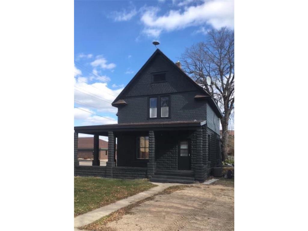 901 Summit Avenue Detroit Lakes MN 56501 6493796 image1