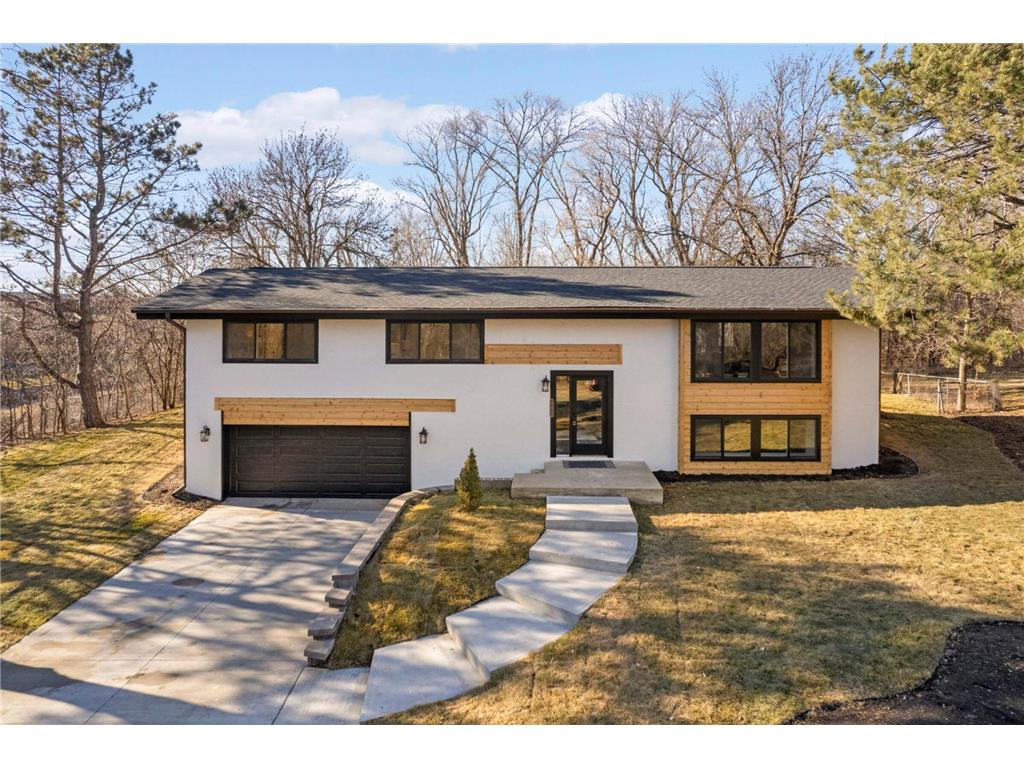 901 Toledo Avenue N Golden Valley MN 55422 6482894 image1