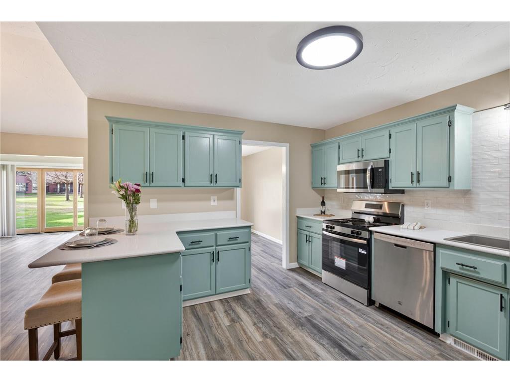 901 W Main Street Belle Plaine MN 56011 7053354 image10