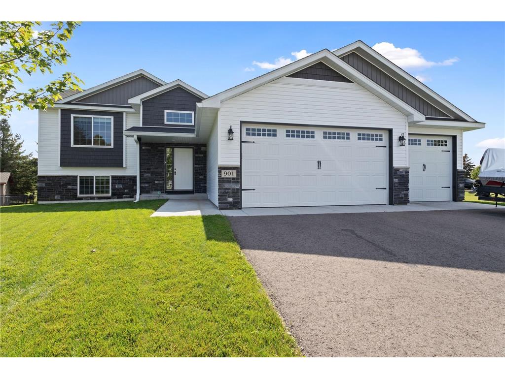 901 Winsome Way NE Isanti MN 55040 6772976 image1