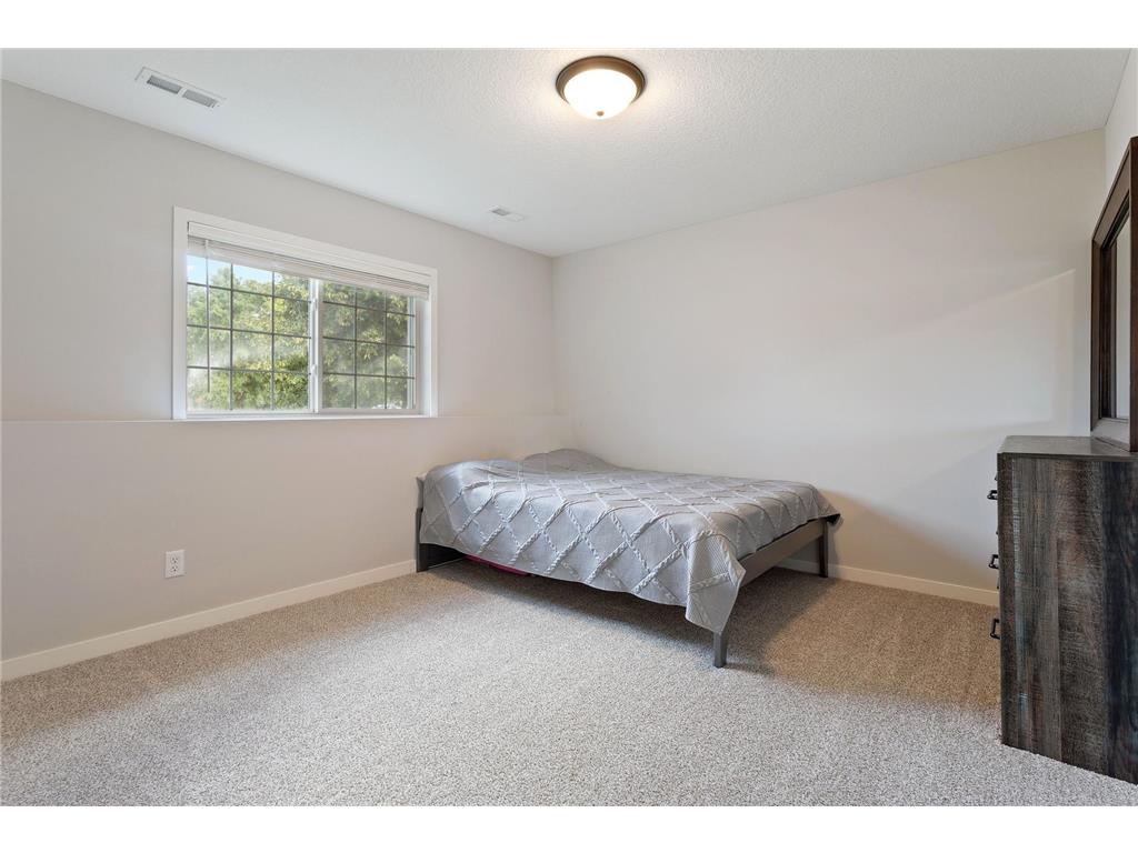 901 Winsome Way NE Isanti MN 55040 6772976 image14