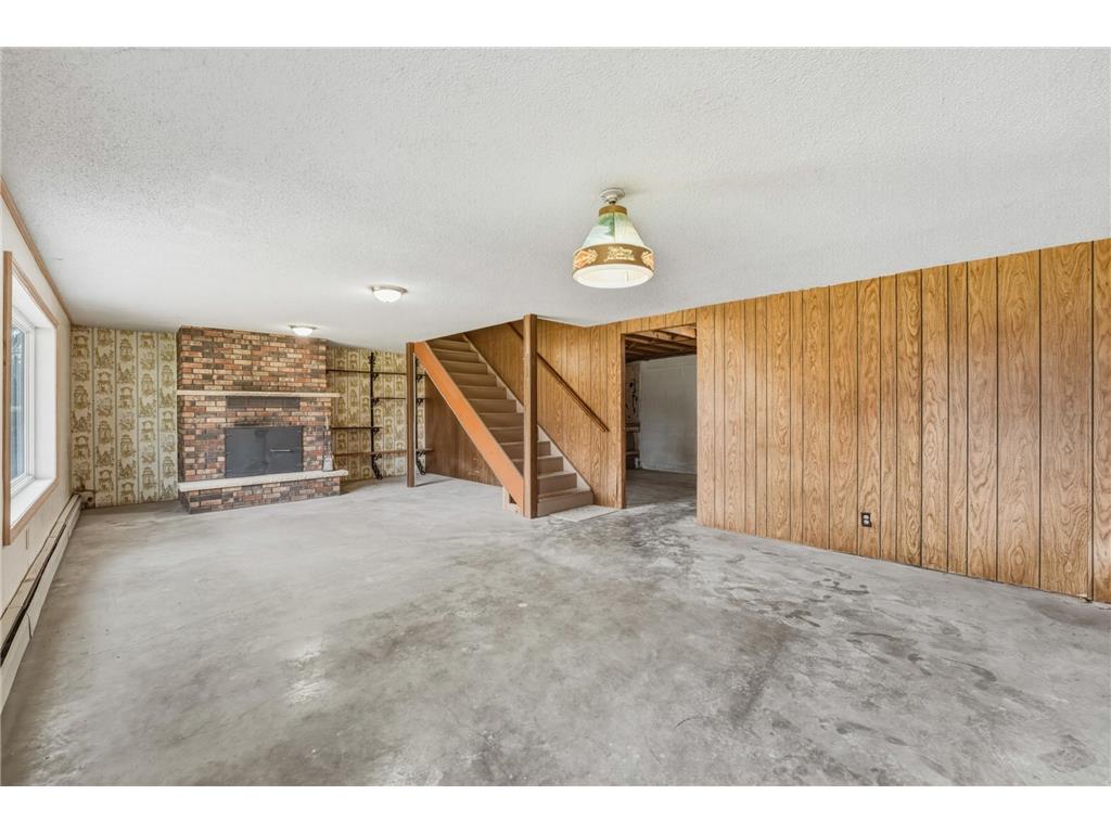 901 Wisconsin Avenue Rice Lake WI 54868 - Red Cedar River 7052092 image30
