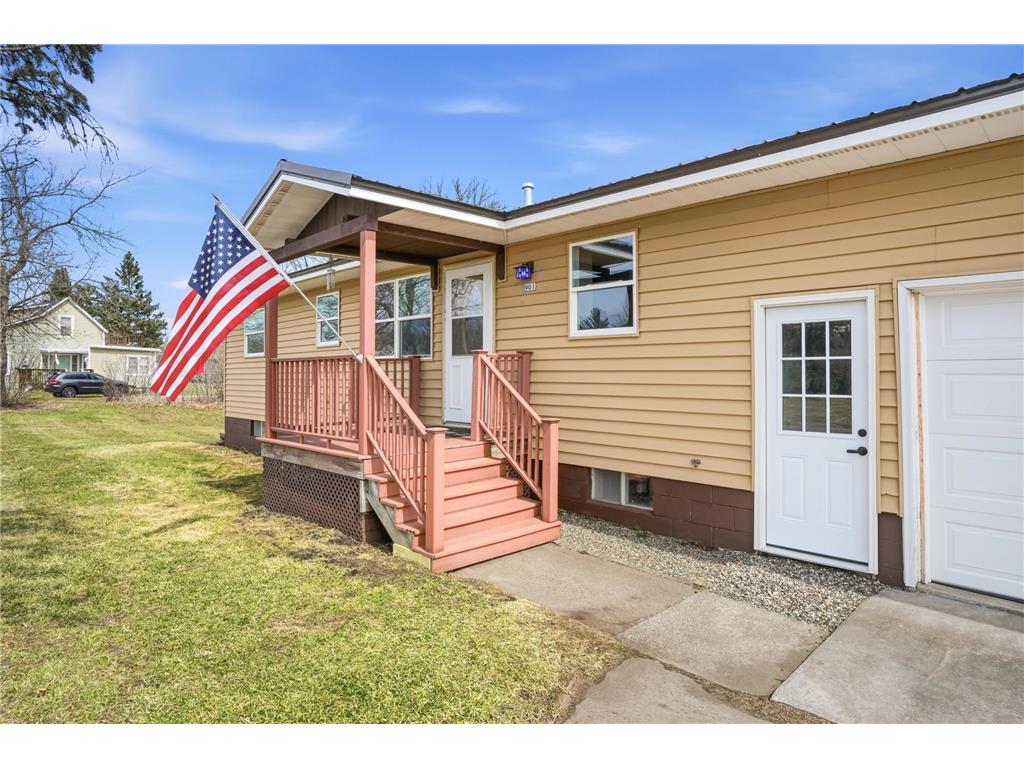 901 Wisconsin Avenue Rice Lake WI 54868 - Red Cedar River 7052092 image5