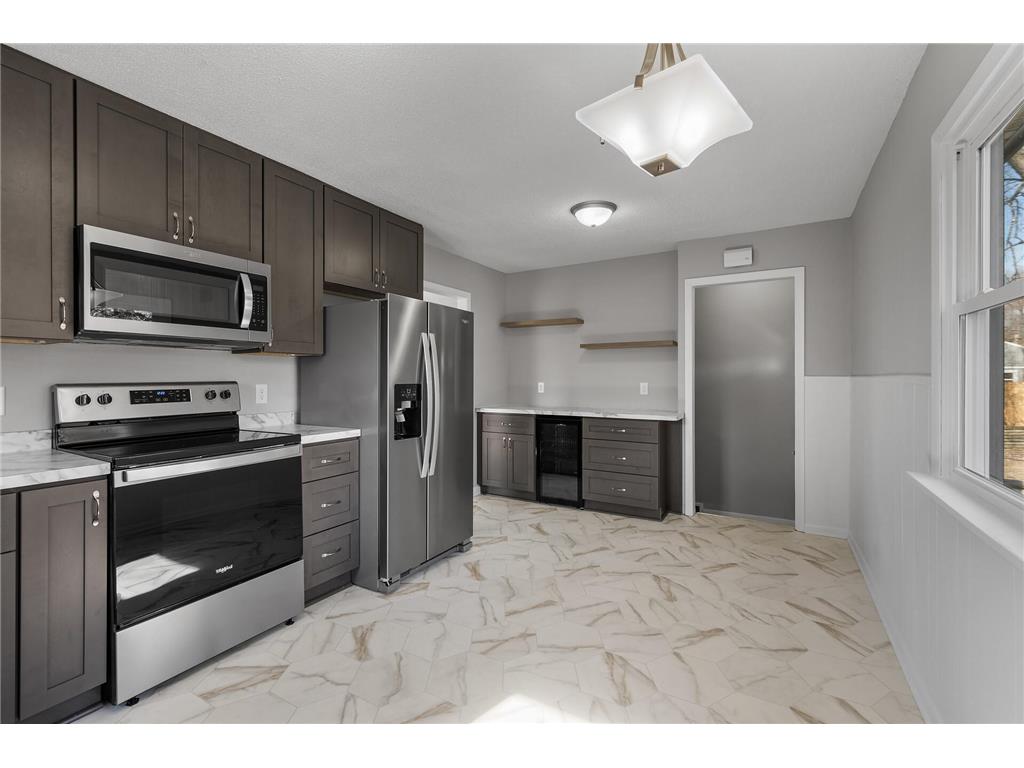 9011 Portland Avenue S Bloomington MN 55420 6495714 image1