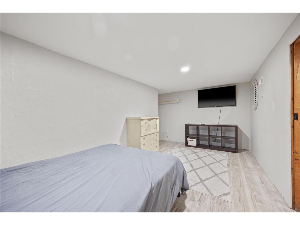 9012 14th Avenue S Bloomington MN 55425 6826482 image25