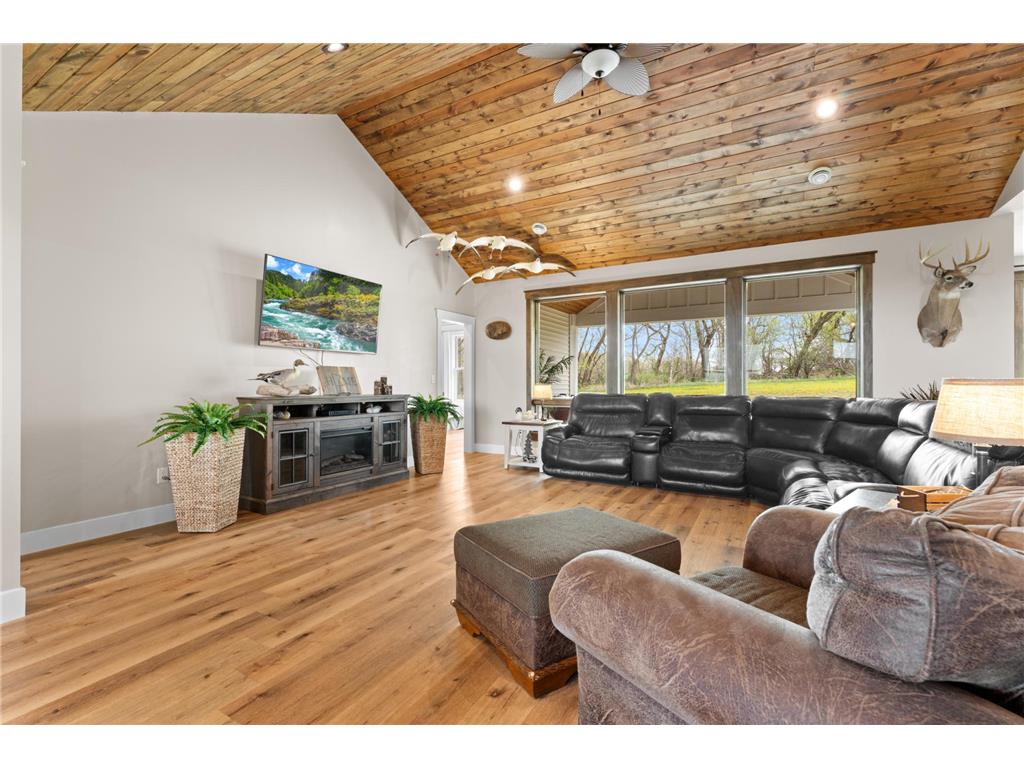9016 County Road 3 NW New Haven Twp MN 55960 7068337 image14