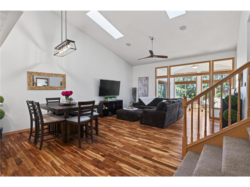 9016 Meadow Place Savage MN 55378 7063505 image4