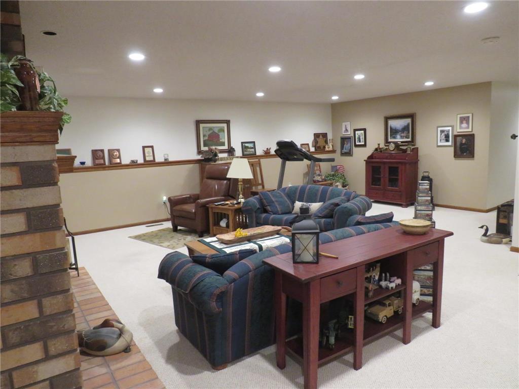 902 10th Street S Benson MN 56215 7040946 image18