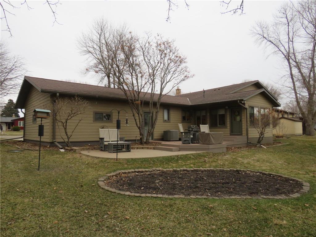 902 10th Street S Benson MN 56215 7040946 image2