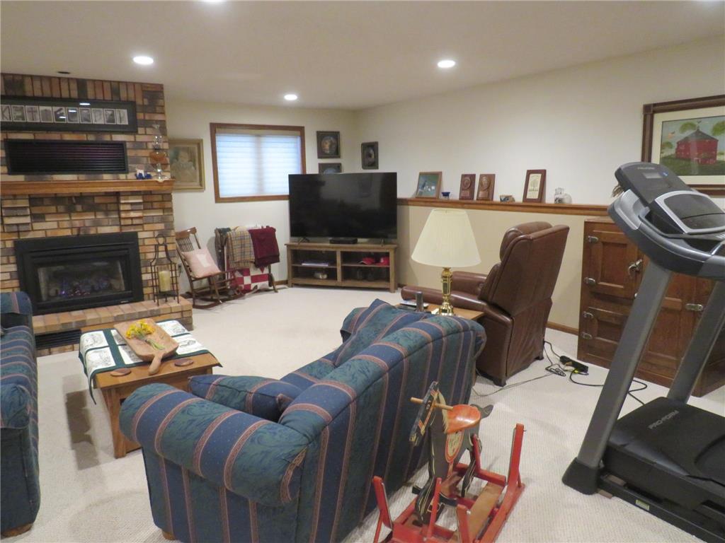 902 10th Street S Benson MN 56215 7040946 image20