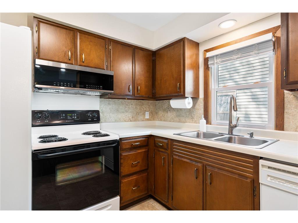 902 11th Avenue SW Austin MN 55912 7083366 image13