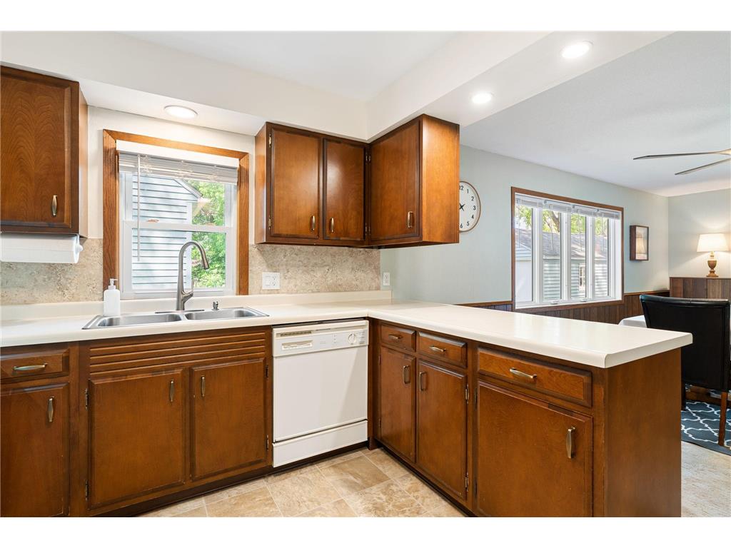 902 11th Avenue SW Austin MN 55912 7083366 image14