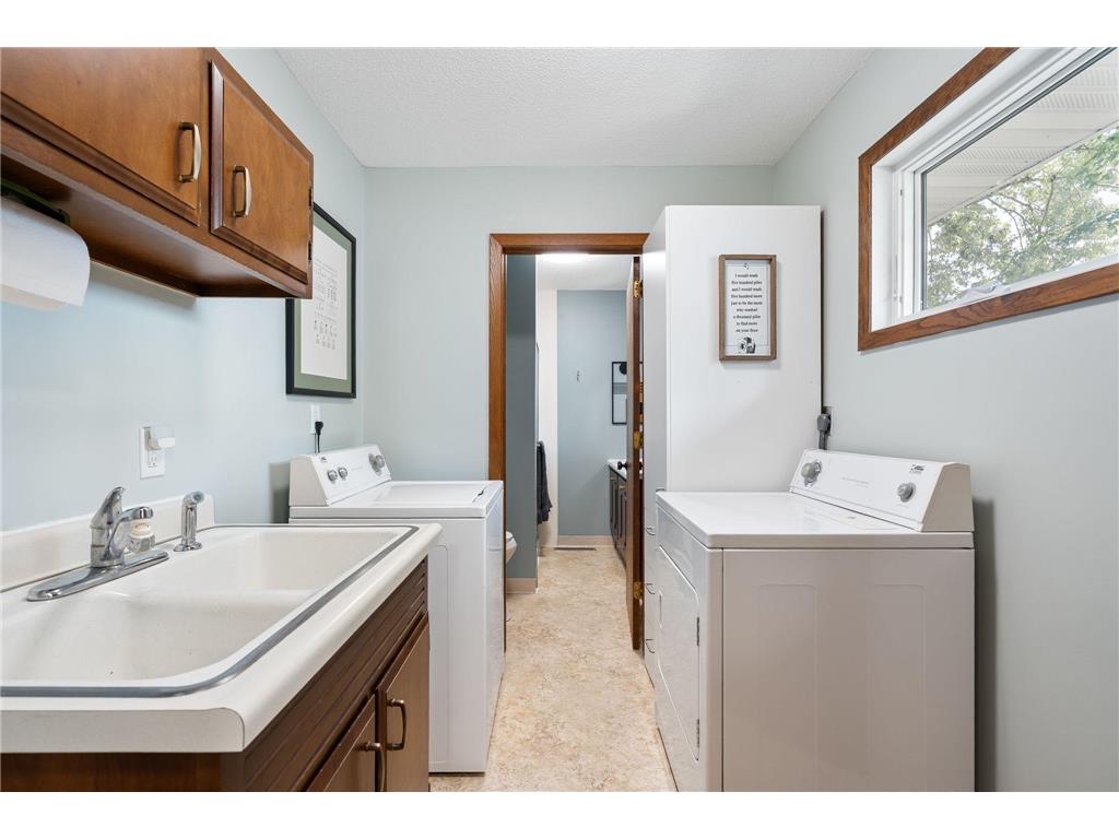 902 11th Avenue SW Austin MN 55912 7083366 image19