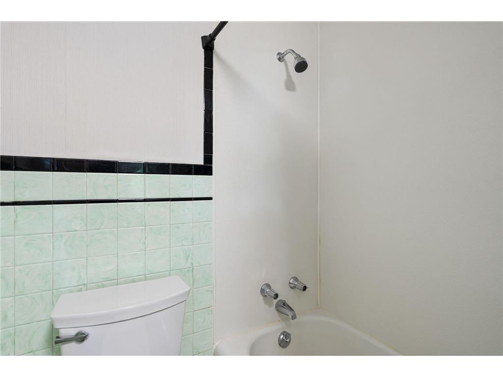 902 11th Avenue SW Austin MN 55912 7083366 image29