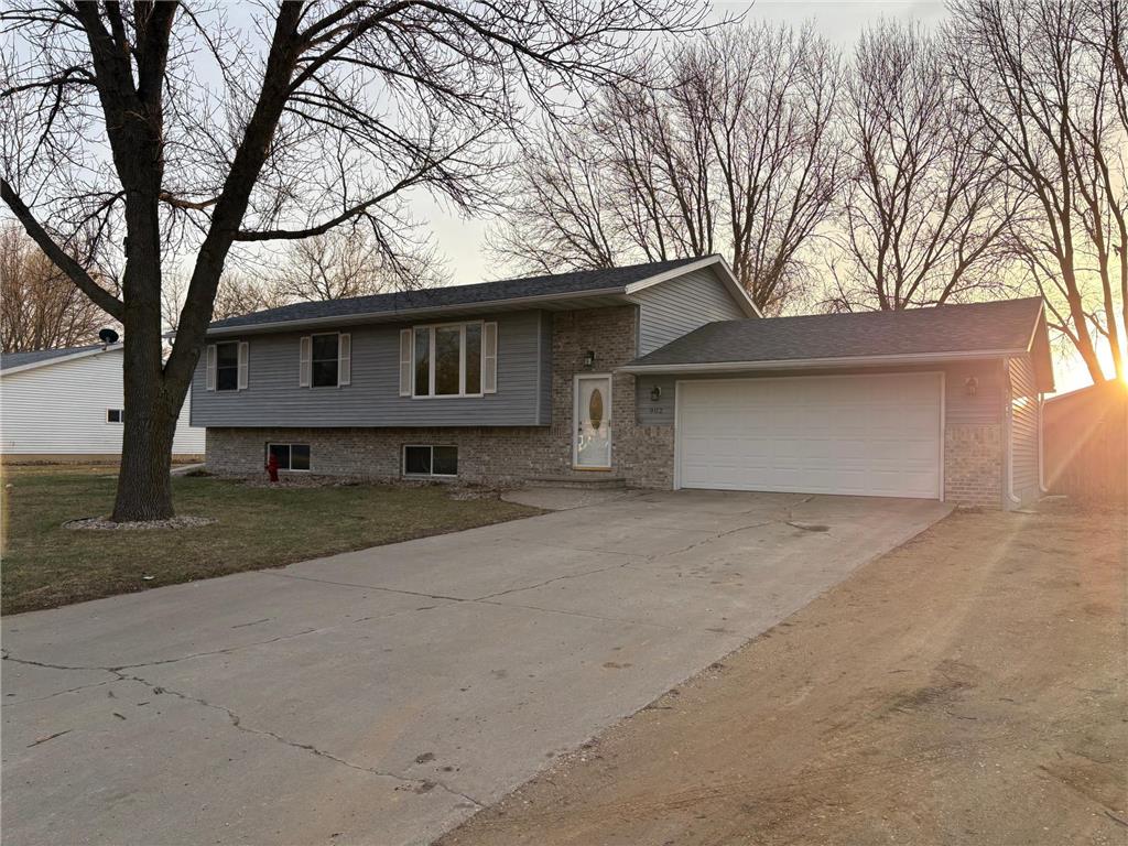 902 5th Avenue SE Pipestone MN 56164 7046055 image28