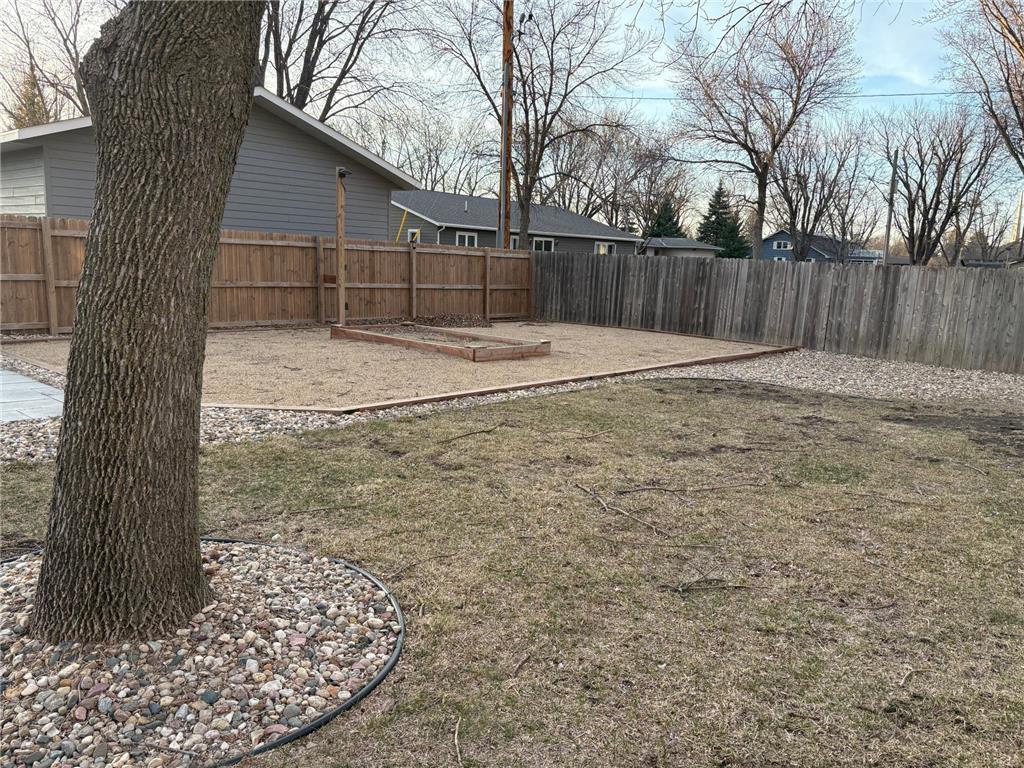 902 5th Avenue SE Pipestone MN 56164 7046055 image36