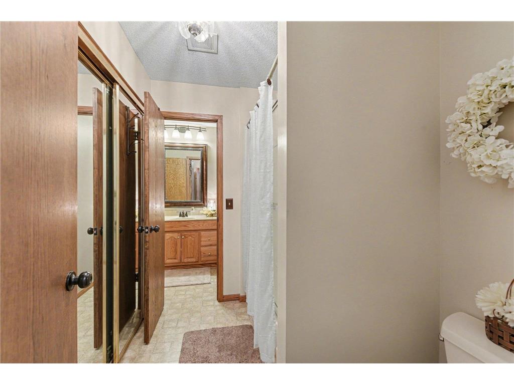 902 6th Avenue SE Pipestone MN 56164 7044943 image15