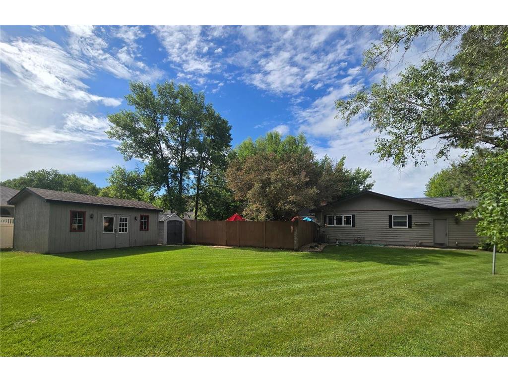 902 6th Avenue SE Pipestone MN 56164 7044943 image34