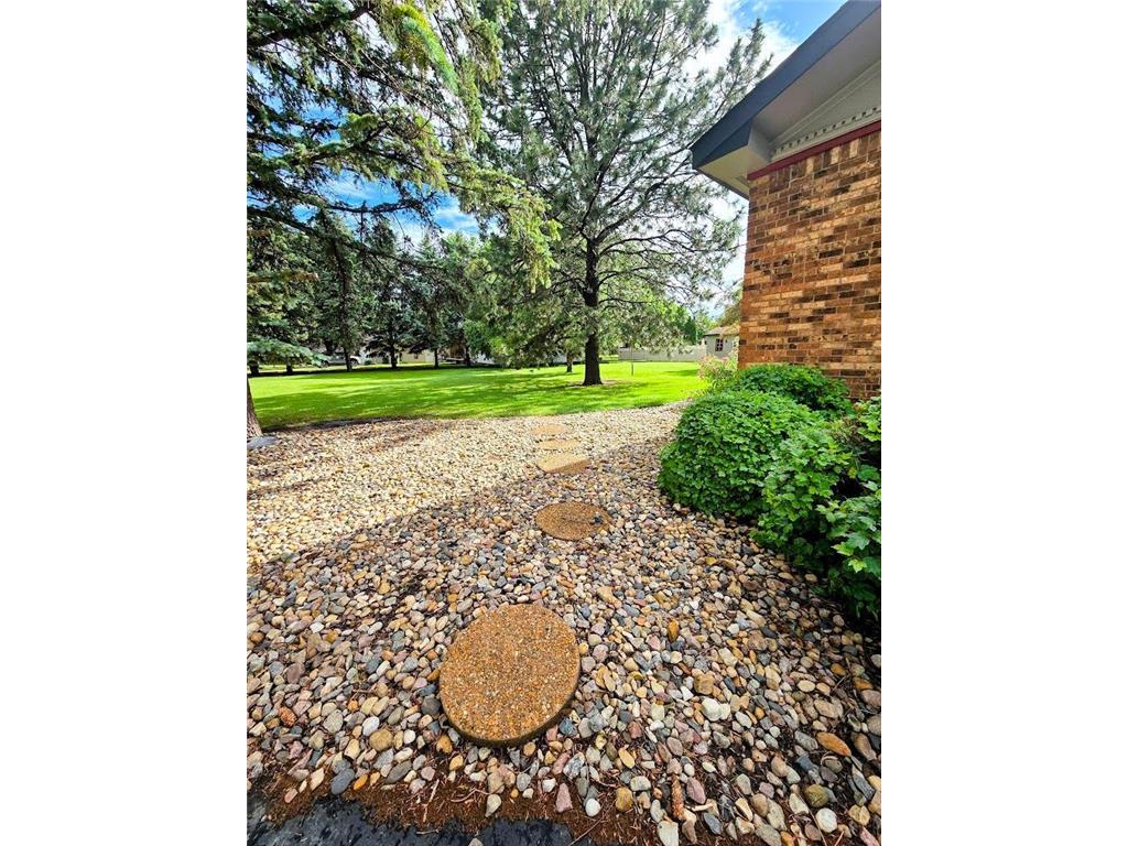 902 6th Avenue SE Pipestone MN 56164 7044943 image36