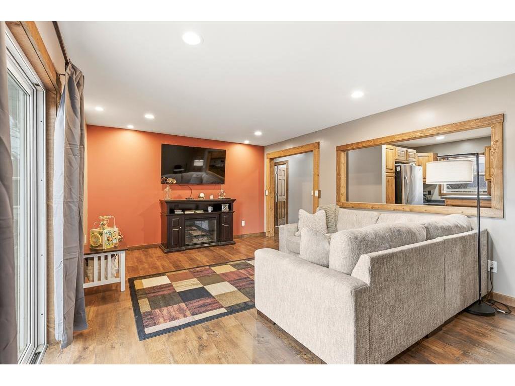 902 Birch Street Marshall MN 56258 7046881 image21