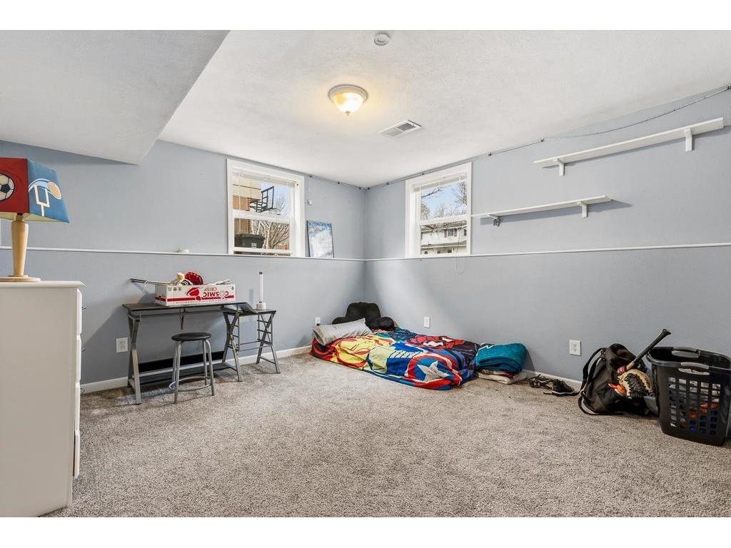 902 Birch Street Marshall MN 56258 7046881 image35