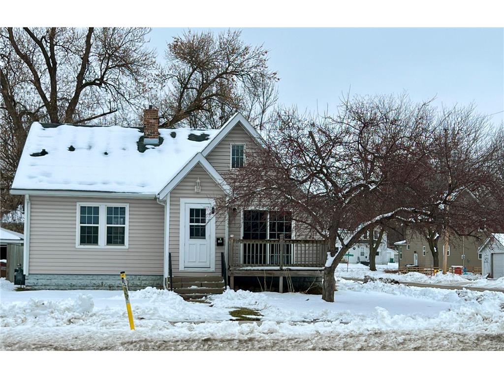 902 Bridge Avenue, Albert Lea, MN, 56007 MLS 6316326 Edina Realty