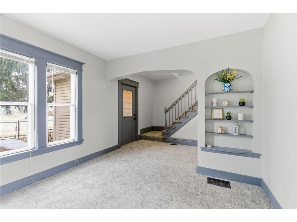 902 Dodd Road West Saint Paul MN 55118 7018896 image8