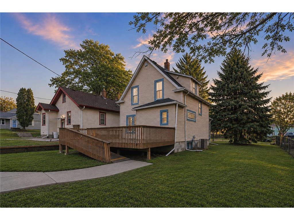 902 Dodd Road West Saint Paul MN 55118 7101729 image1