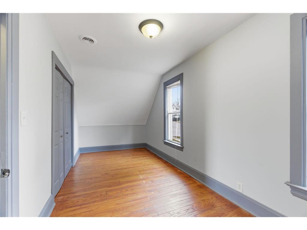 902 Dodd Road West Saint Paul MN 55118 7101729 image16
