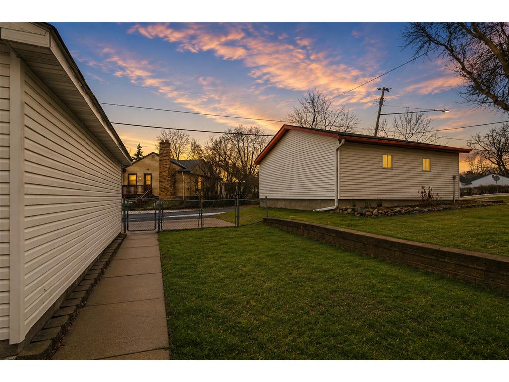 902 Dodd Road West Saint Paul MN 55118 7101729 image27