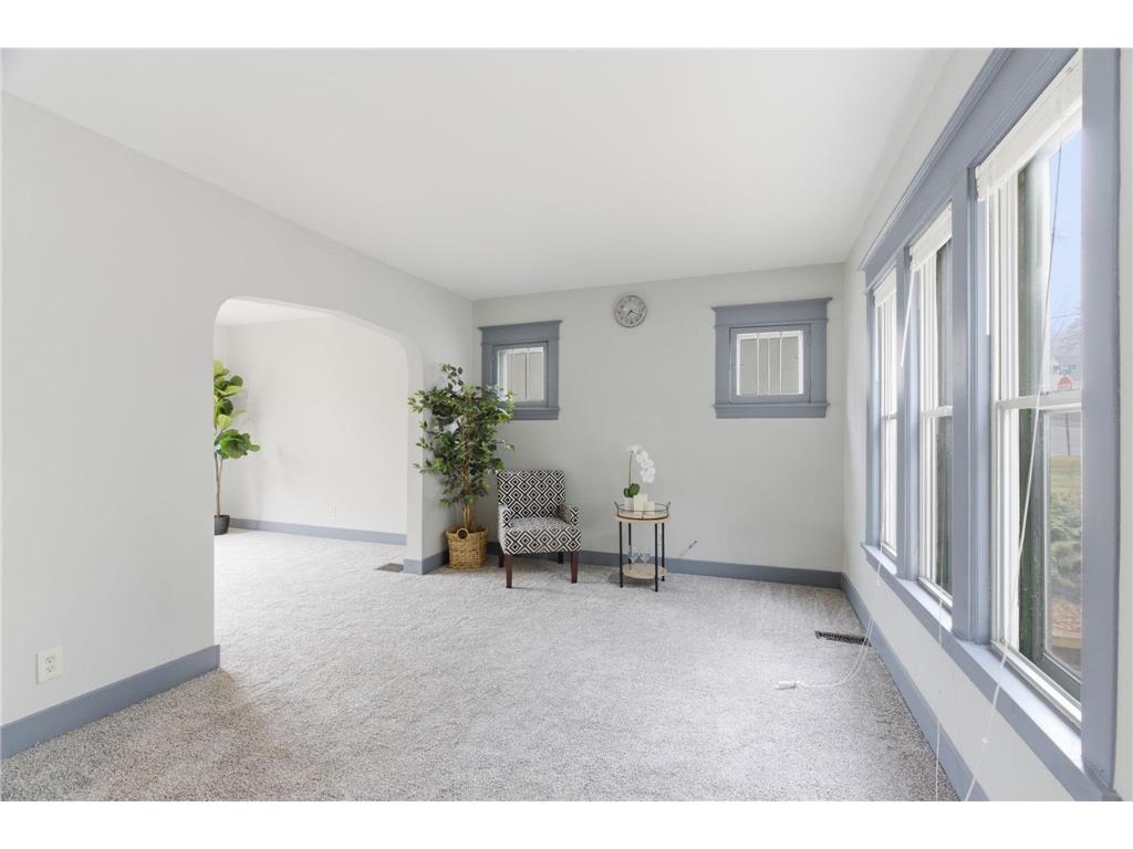 902 Dodd Road West Saint Paul MN 55118 7101729 image5