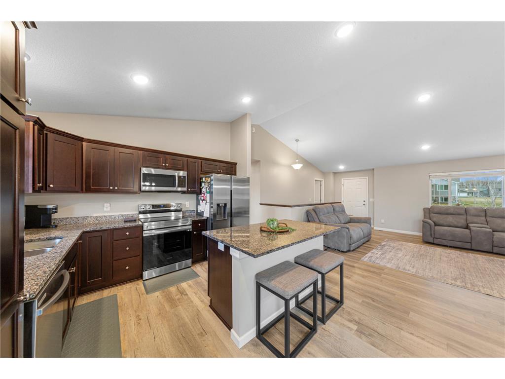 902 Emily Court NE Montgomery MN 56069 7042686 image10