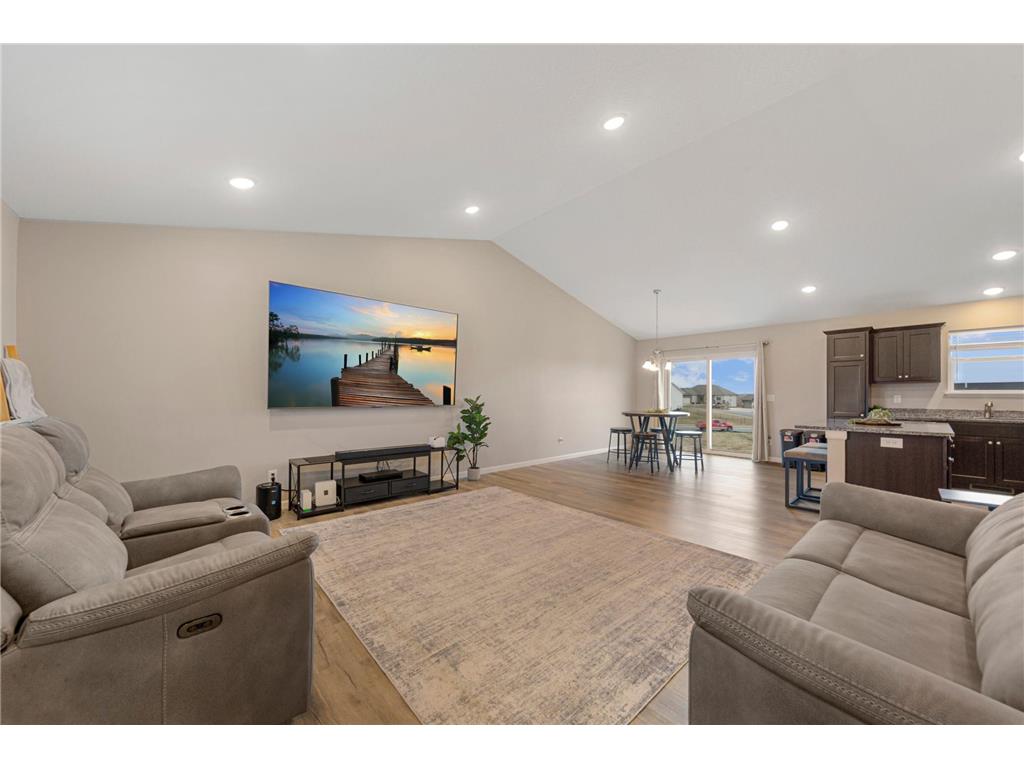 902 Emily Court NE Montgomery MN 56069 7042686 image3