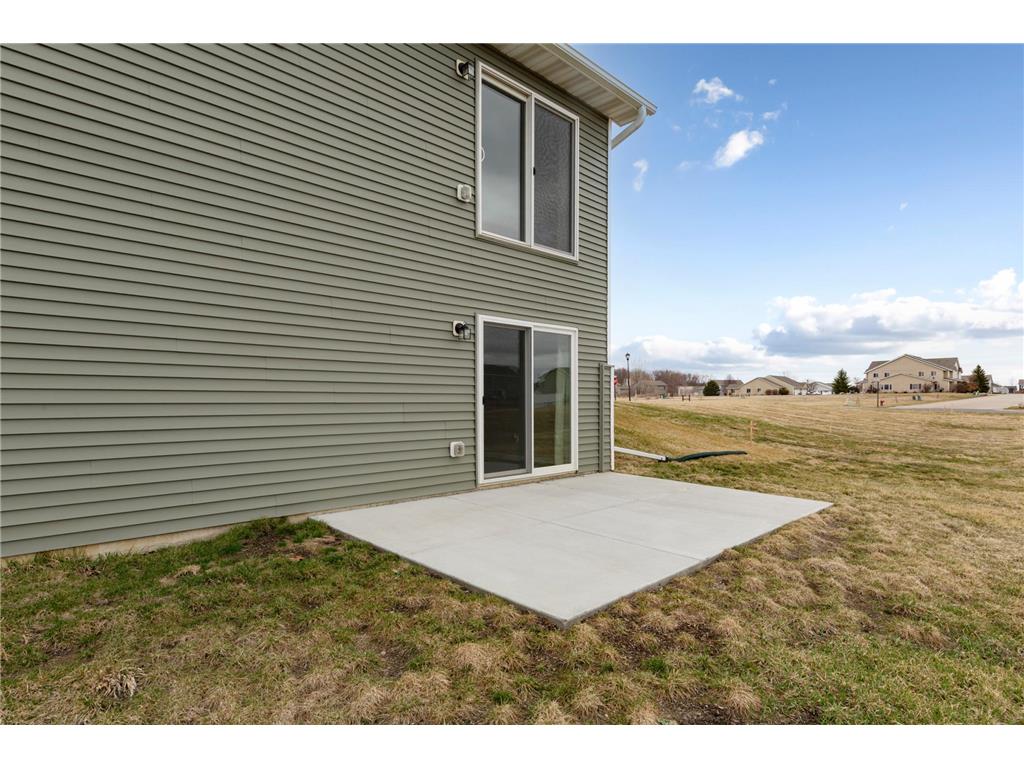 902 Emily Court NE Montgomery MN 56069 7042686 image32